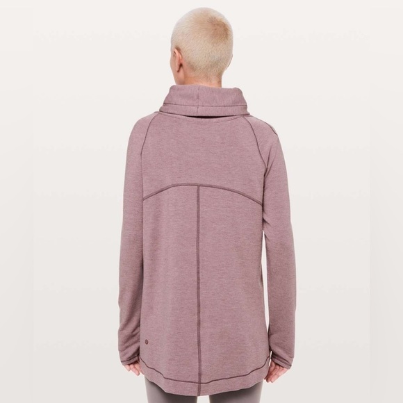 Lululemon Coast Easy Wrap- Heathered Misty Merlot - Picture 5 of 14